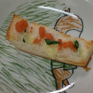 鮭フレーク☆ねぎ☆チーズトースト